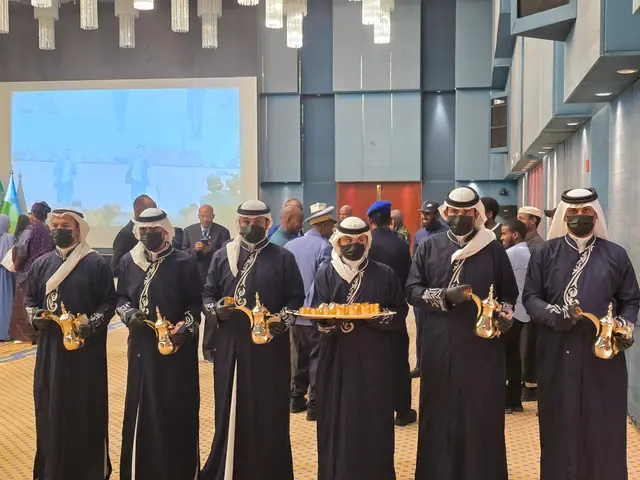 قهوجين صبابين قهوة العقيق الرياض