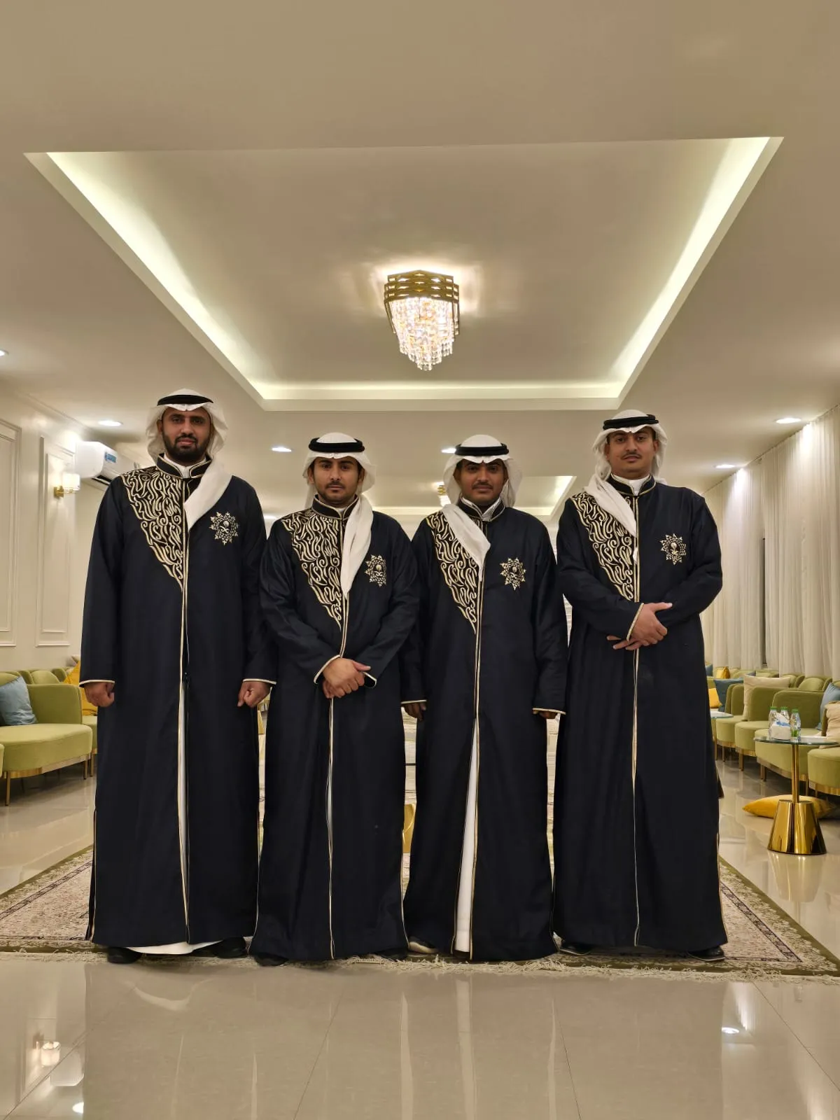 قهوجيين وصبابين في الرياض عزاء